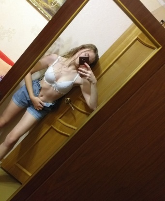 Живу в Москве. 🏙️
Мои услуги – это настоящий праздник для твоего тела и души. Буду нежно ласкать каждый сантиметр твоего тела и открывать для тебя новые грани удовольствия. 💋🔥
Хочешь ощутить море блаженства и наслаждения? Со мной ты испытаешь неповторимый оргазм и почувствуешь себя на вершине счастья. 💦💫
Фото в моем профиле – это лишь небольшая часть того, что я могу предложить. В реальности я выгляжу еще лучше! 📸✨
Мои клиенты остаются в полном восторге и возвращаются ко мне снова и снова. 💕 У меня только позитивные отзывы, потому что я прекрасно знаю, как понравиться мужчине. 💃
Не упускай возможность испытать незабываемое сексуальное приключение со мной. Жду тебя для встречи в Москве. 😘 Амелия